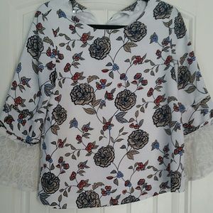 Adorable flower print shirt
