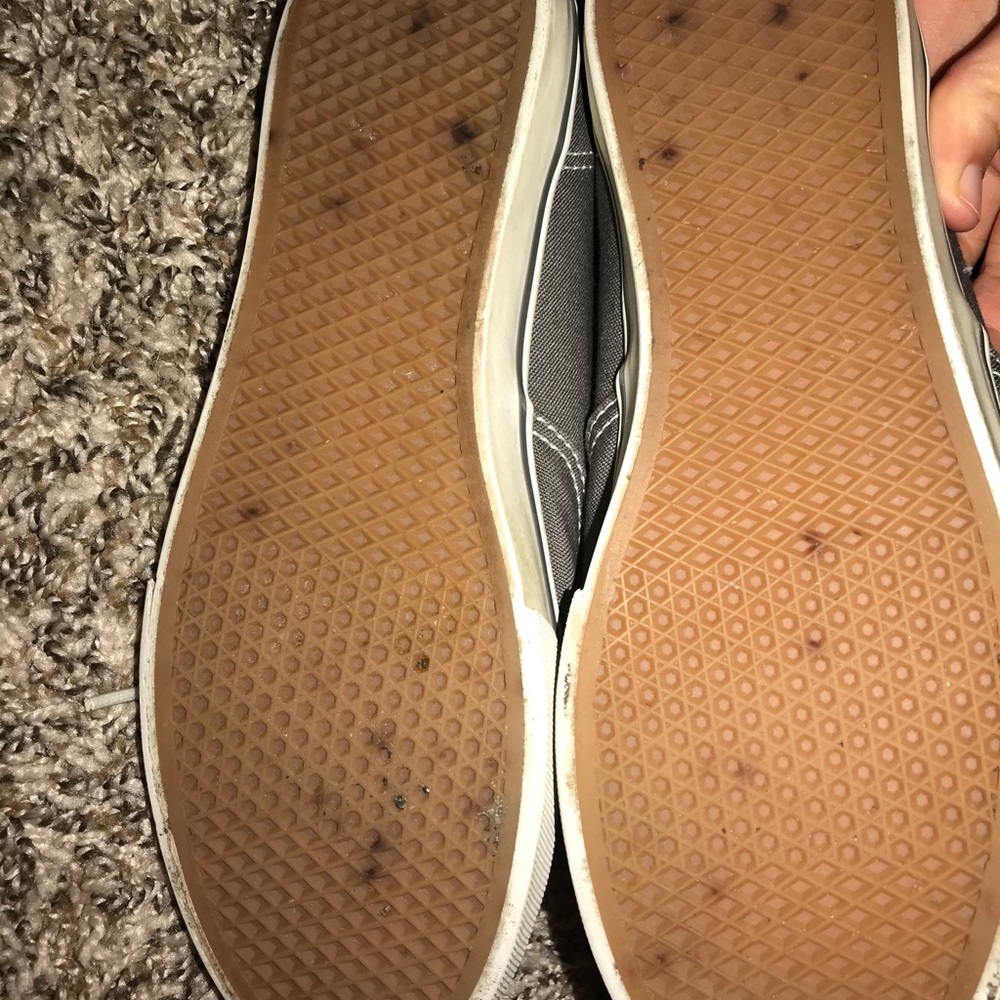 Vans - Picture 3 of 4