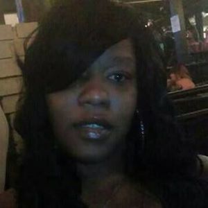 Meet your Posher, Latisha