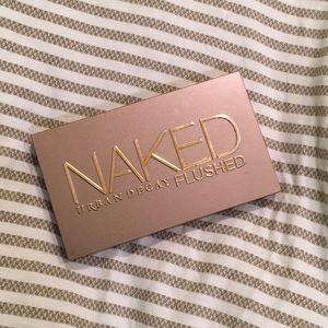 NAKED FLUSHED - STREAK bronzer/highlighter/blush
