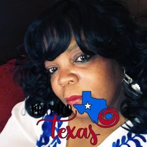 Meet your Posher, Debra