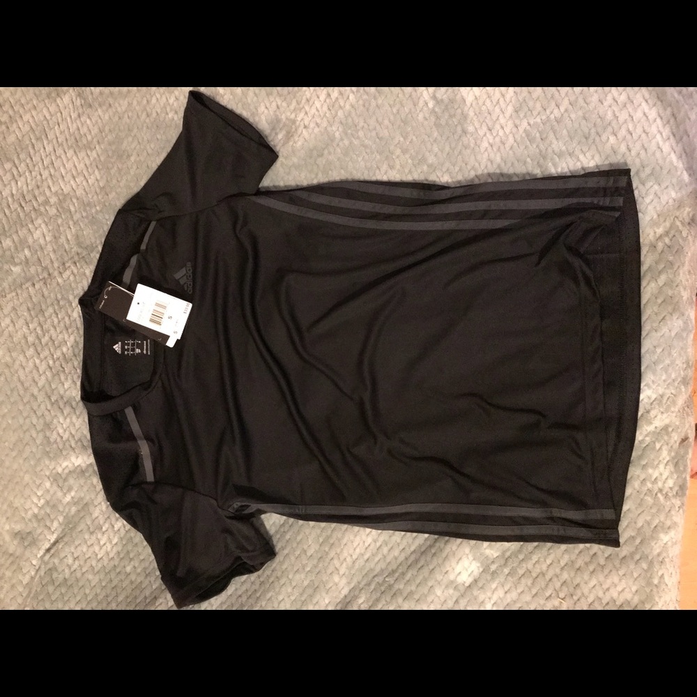 Short sleeve adidas T-shirt