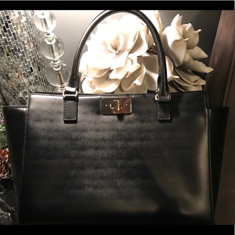 RARE ♠️ Kate Spade Smooth Kelsey Black