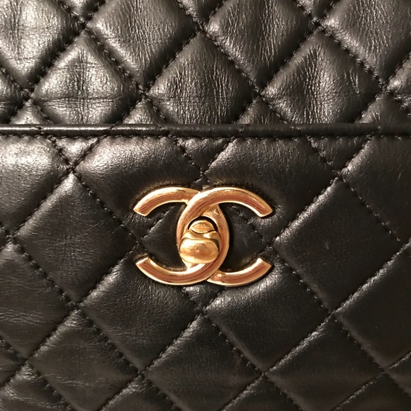 Chanel quilted purse - Picture 4 of 4