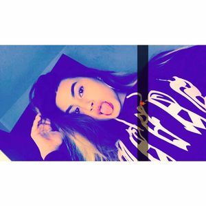 Meet your Posher, Lina