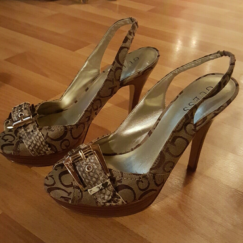 Shoes - Picture 2 of 5