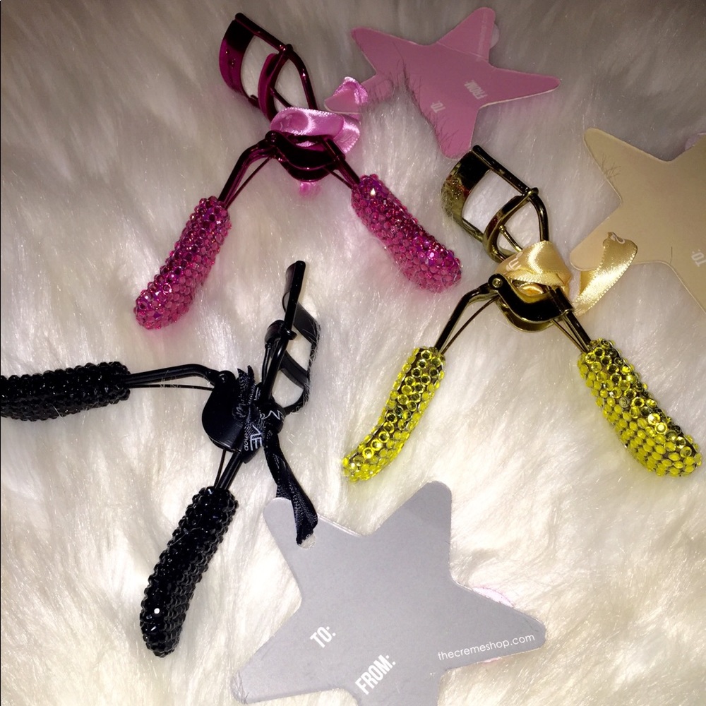 Eye lash curlers with bling