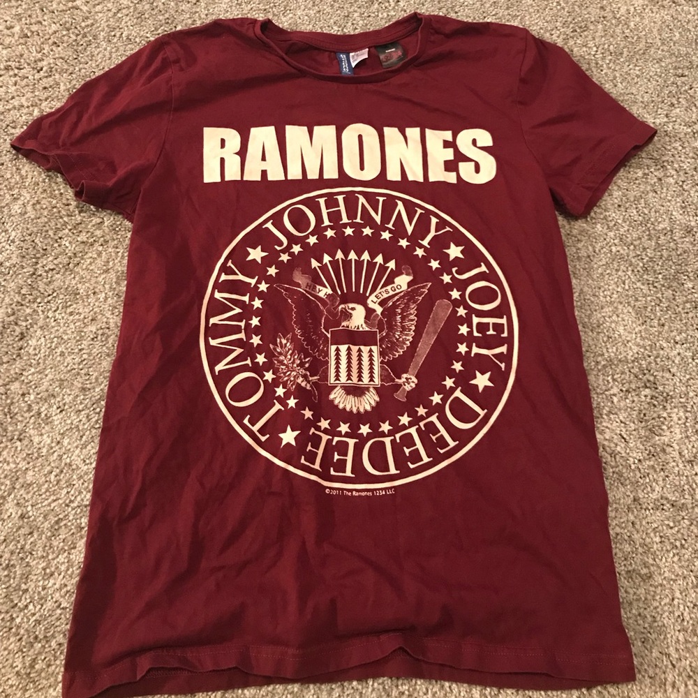 RAMONES SHIRT