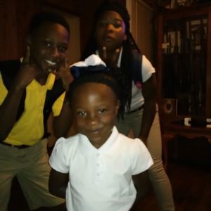 Meet your Posher, Latonja