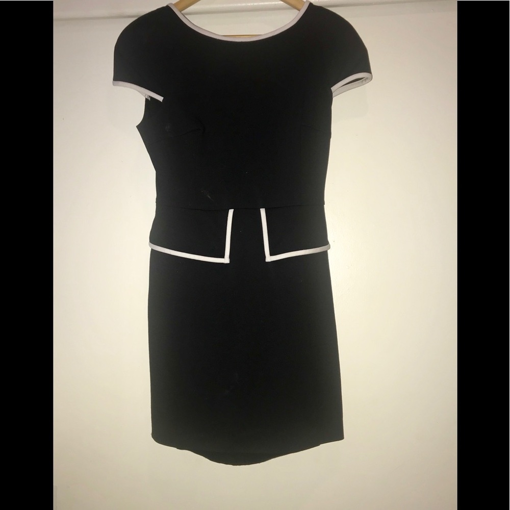 Sophisticated work dress.