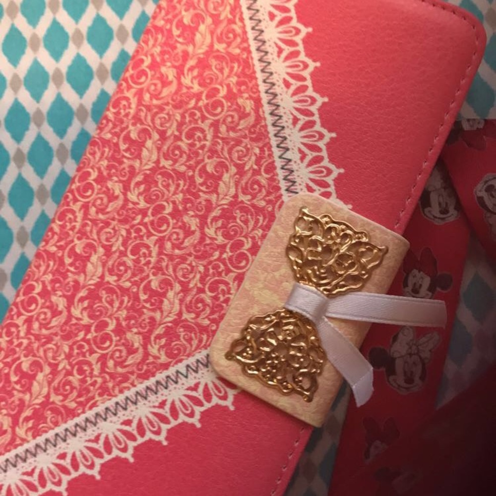 iPhone 6 Plus wallet case