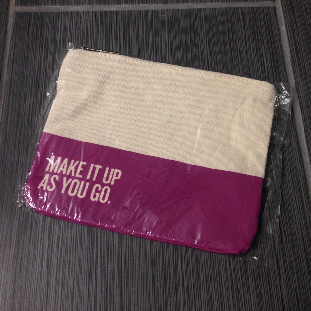 NEW! Macy's Cosmetics Bag!