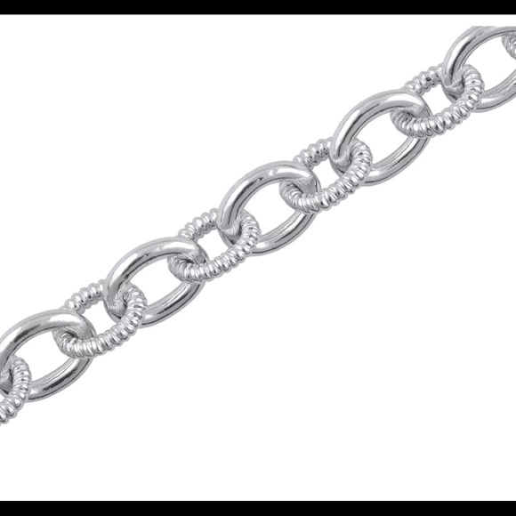 🎁 1/4ct TDW Diamond Heart Link Charm Bracelet - Picture 3 of 5