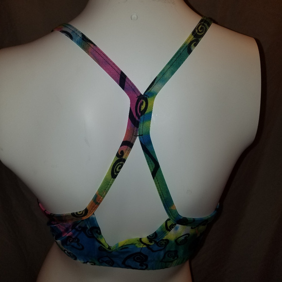 Trendy Trends Tie Dye Hearts Crop Top NWOT - Picture 2 of 5