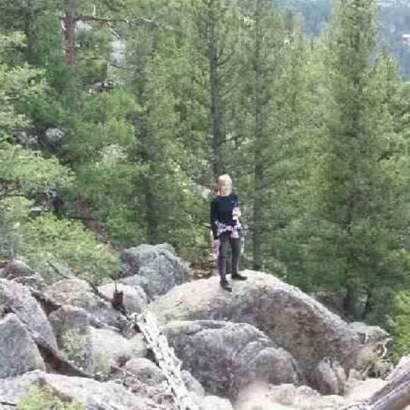 Meet your Posher, Crystal - Picture 1 of 1