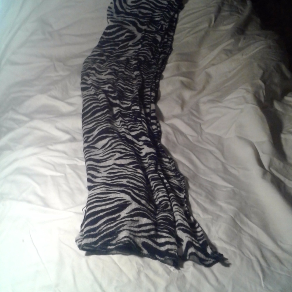 Zebra print scarf, very soft, no tags or tassles.