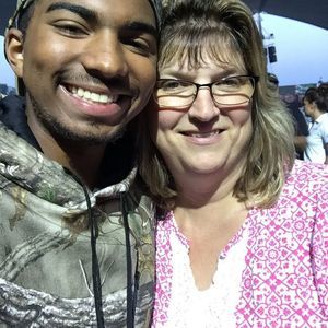 Meet your Posher, Tracy