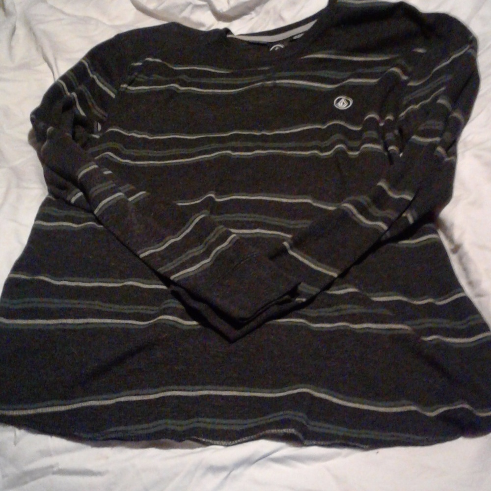 Mens XL Volcom Sweater with stripes.
