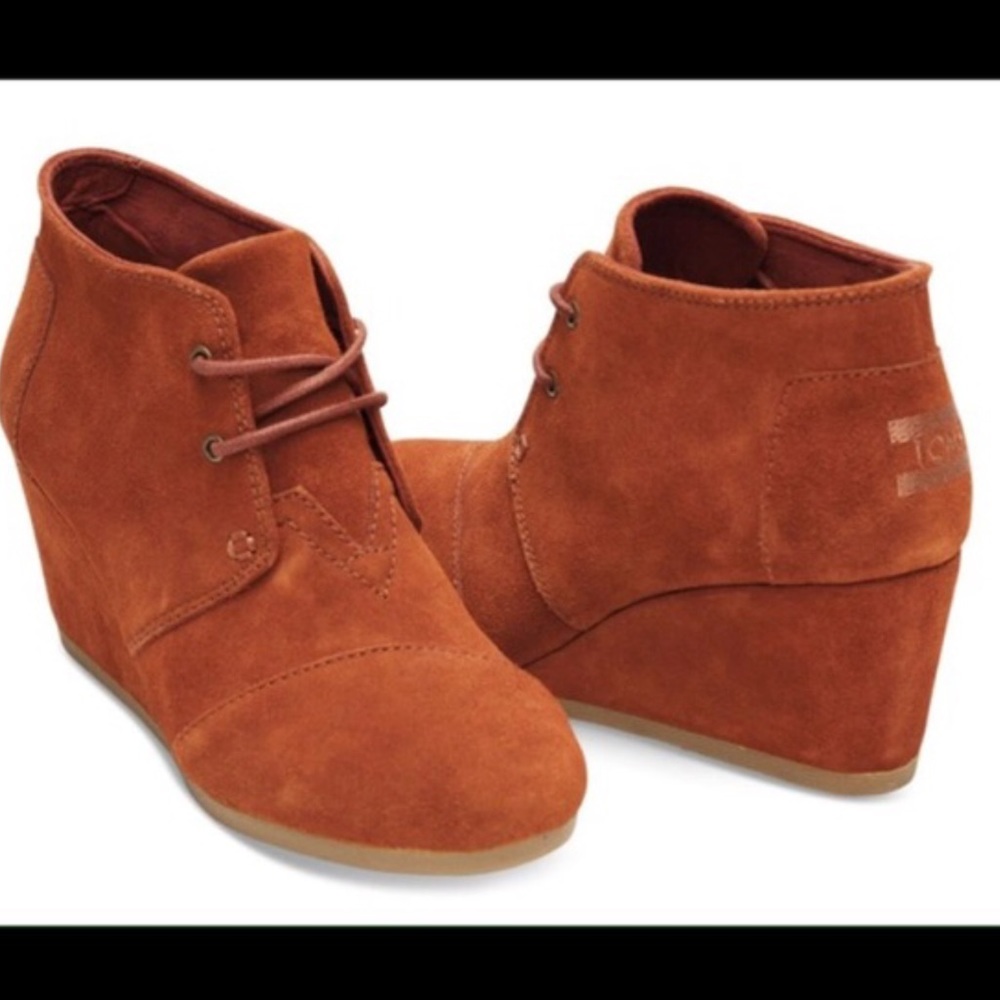 Chestnut toms booties