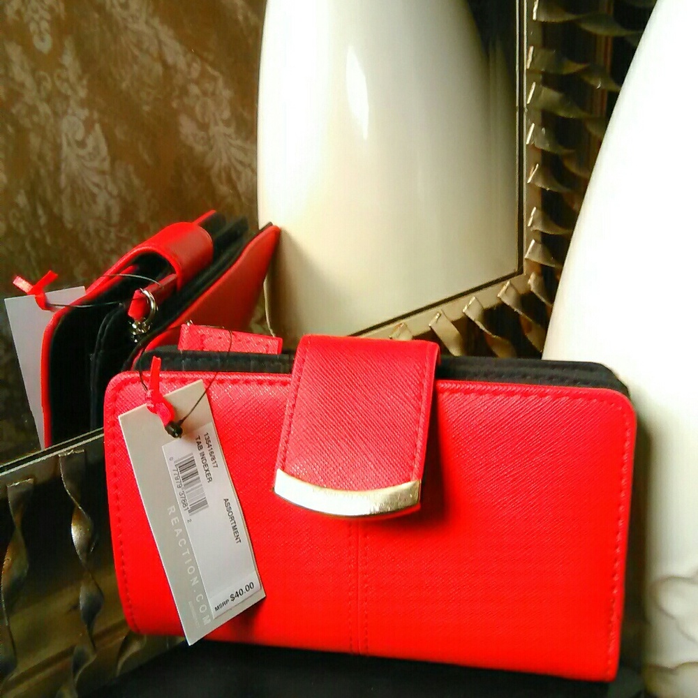 Kenneth Cole Wallet
