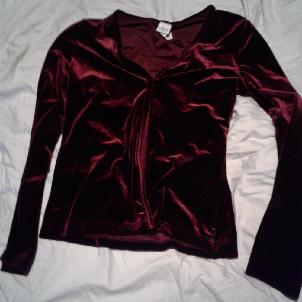 Timing USA Soft Velvet pullover shirt, one button.