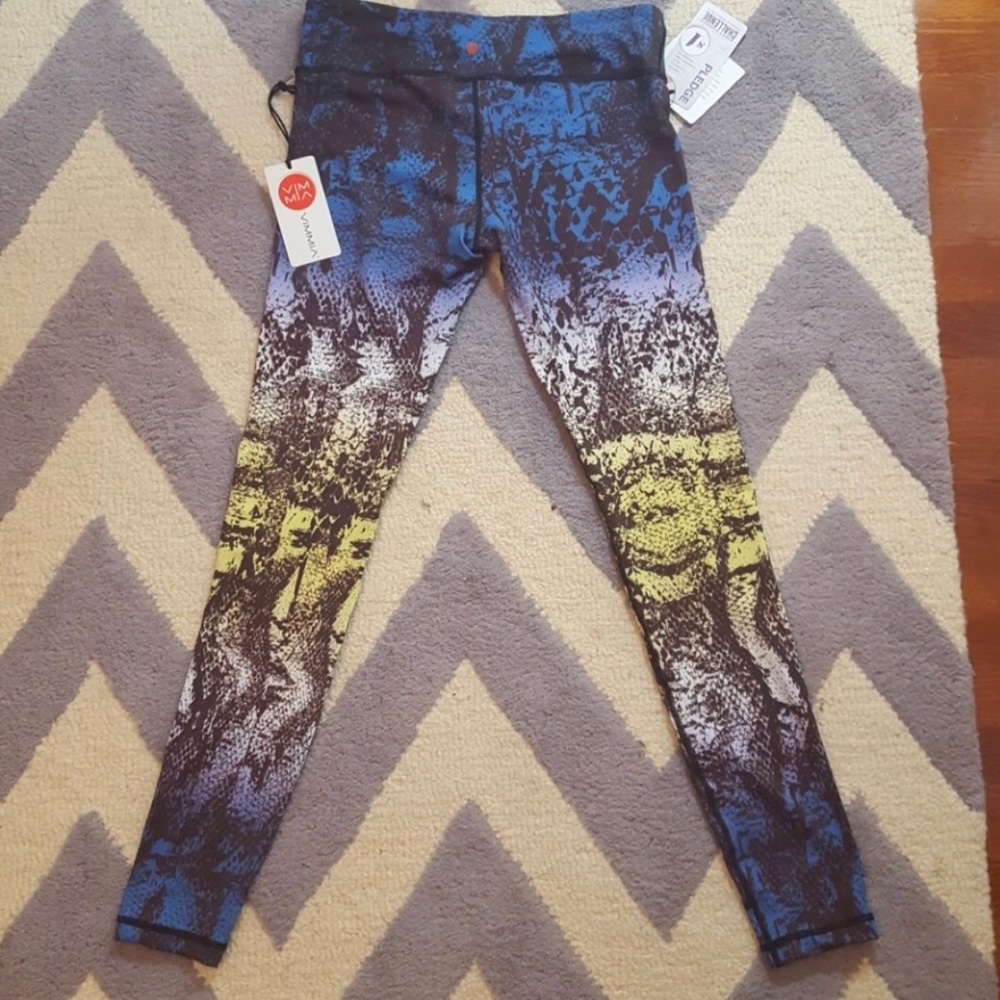 NWT Vimmia M leggings - long