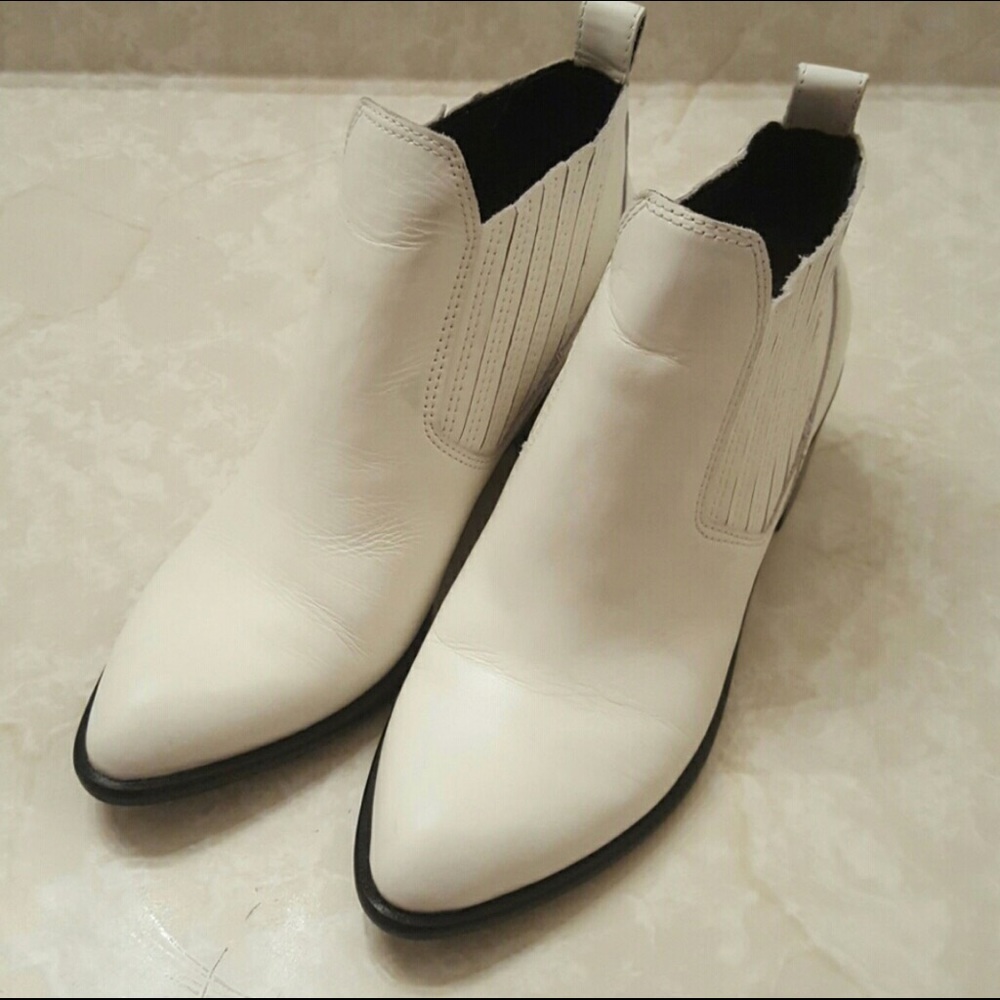 White Dolce Vita Booties