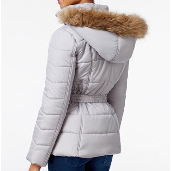 SALE‼️ Medium Grey Fur Jacket - Picture 2 of 4