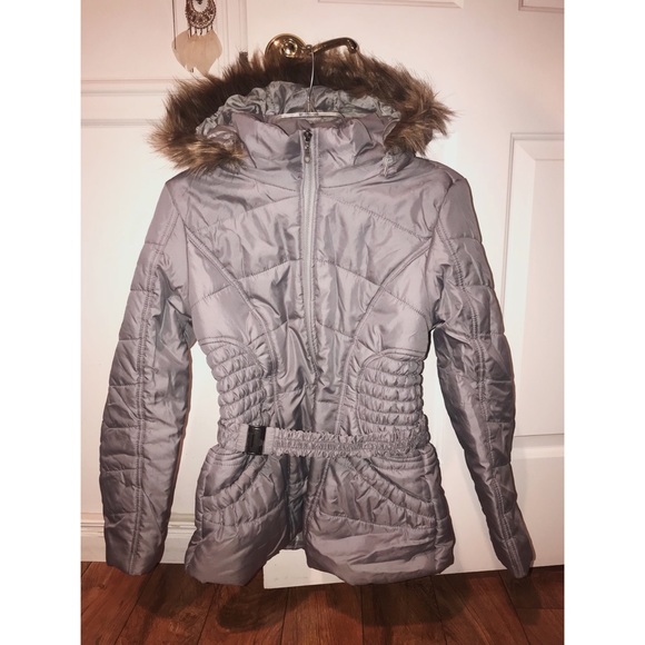 SALE‼️ Medium Grey Fur Jacket - Picture 3 of 4