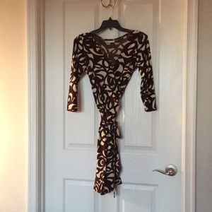 London Times Wrap dress