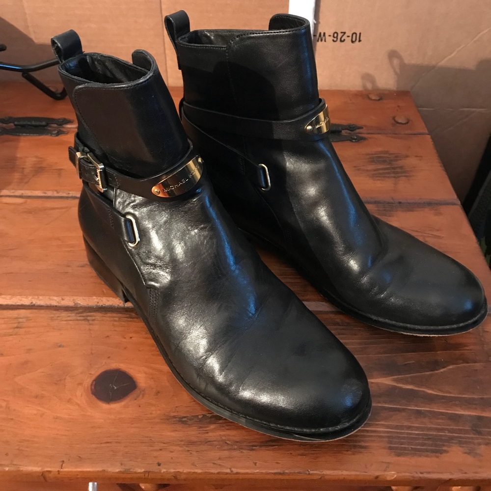 Michael kors booties