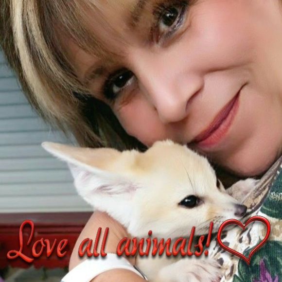 Meet your Posher, Jeanne - Picture 1 of 1