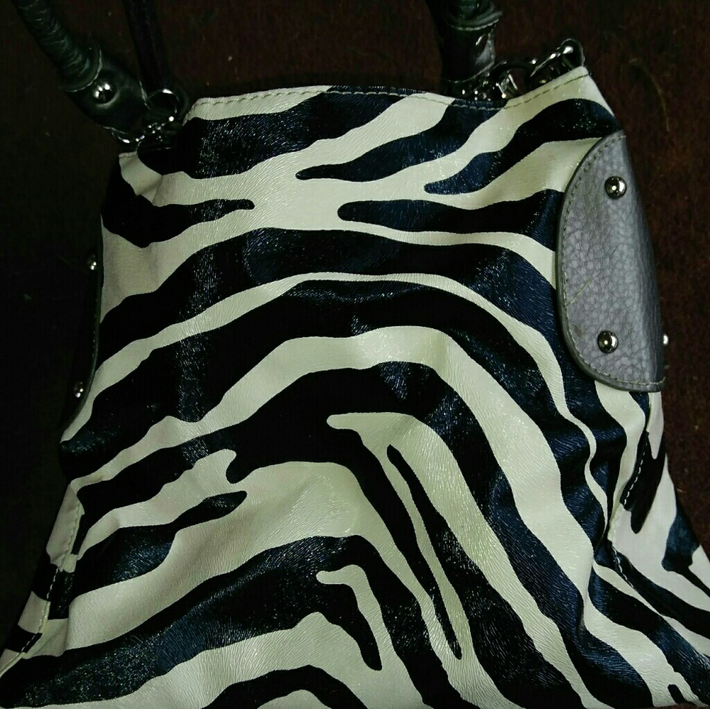 ZEBRA POCKETBOOK