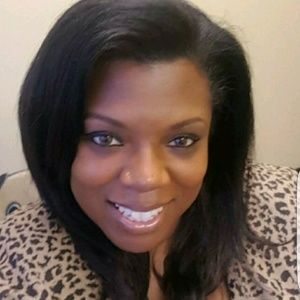 Meet your Posher, Ramona