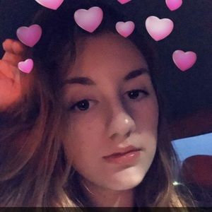 Meet your Posher, Hannah