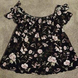 American Eagle crop top