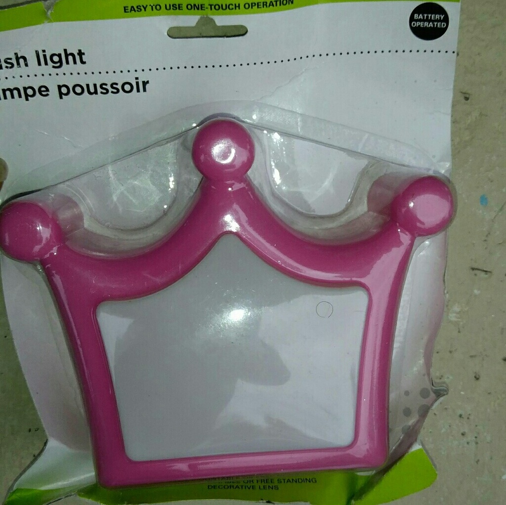 LIGHT WALL