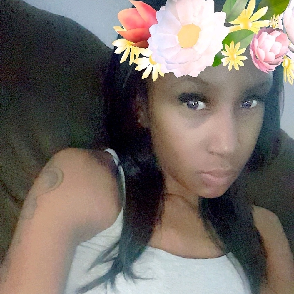 Meet your Posher, Briana