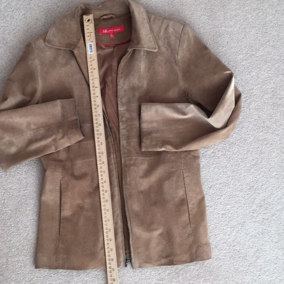 Tan Suede Jacket Great For Fall! - Picture 6 of 8