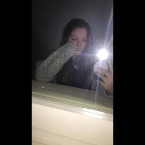 Meet your Posher, Ansley