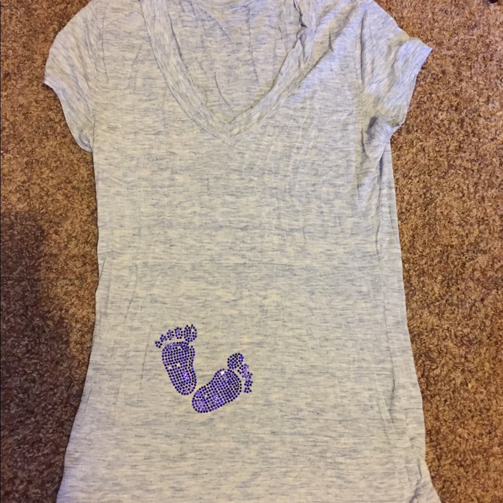 Maternity tee