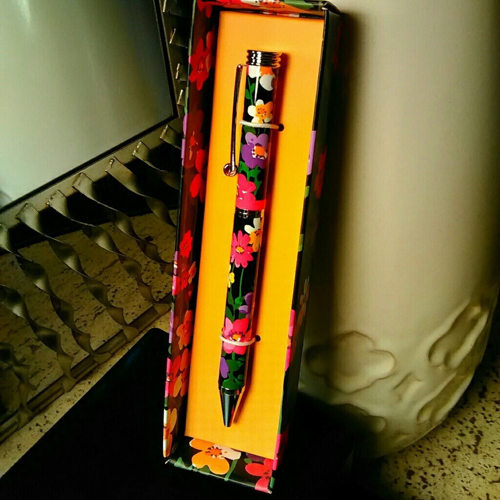Vera Bradley Wildflower Garden Engraved Pen