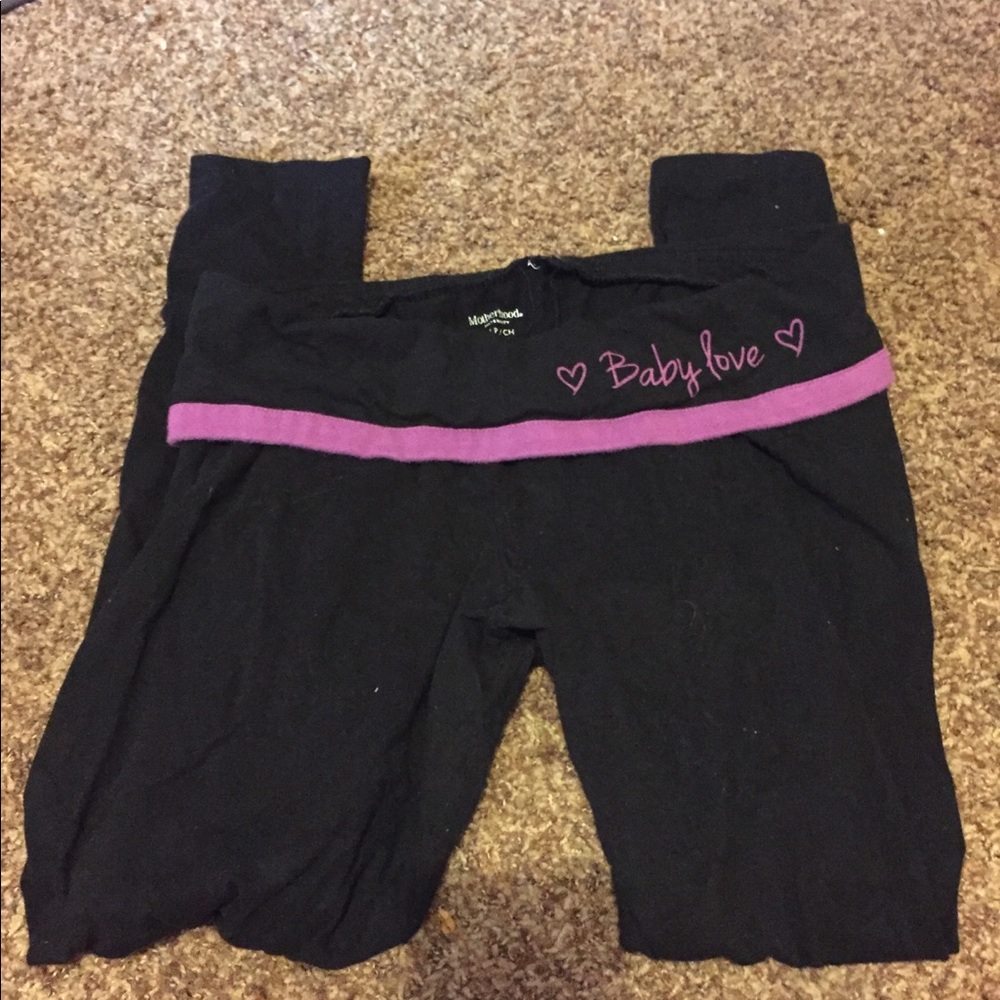 Maternity yoga pants