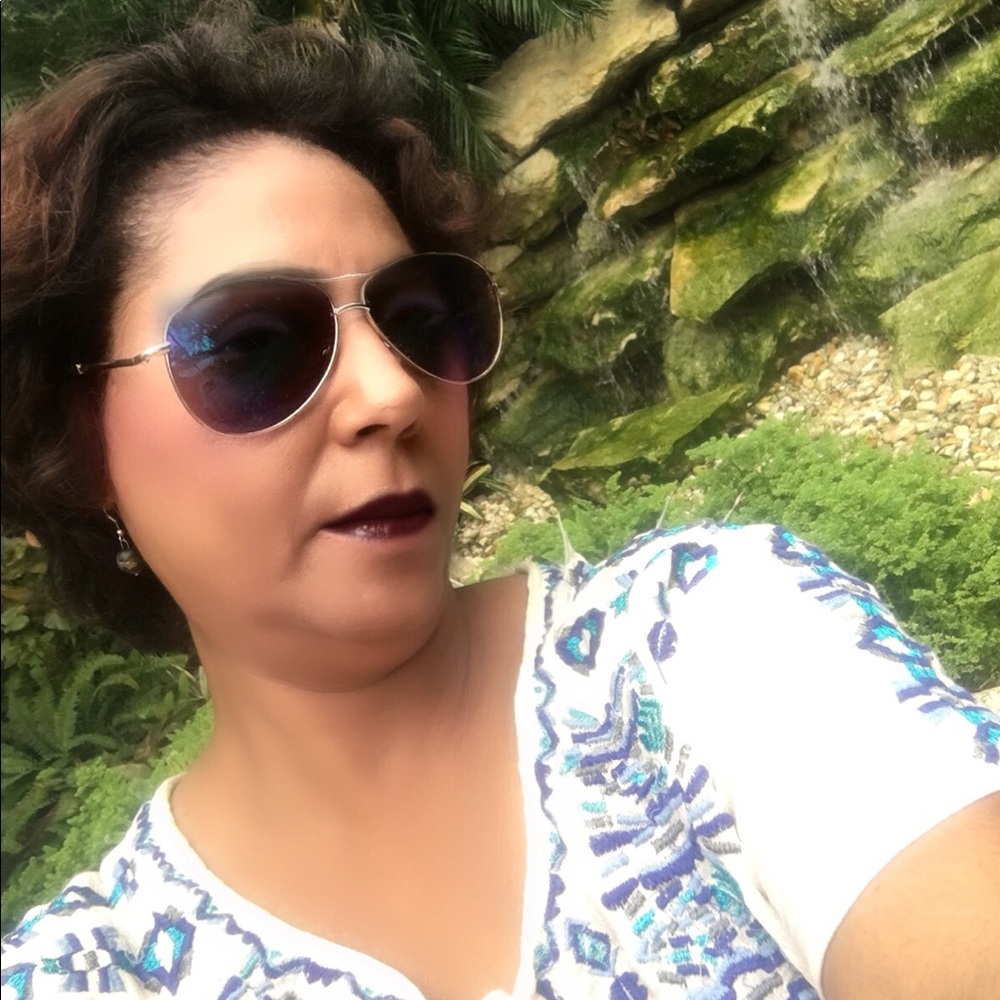 Meet your Posher, Martha