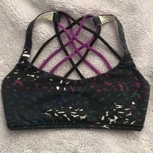 Lululemon free to be bra (wild) size 4