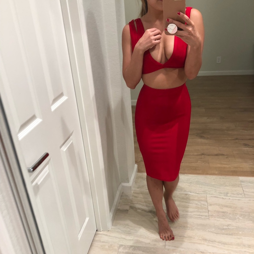 Premium red bandage set