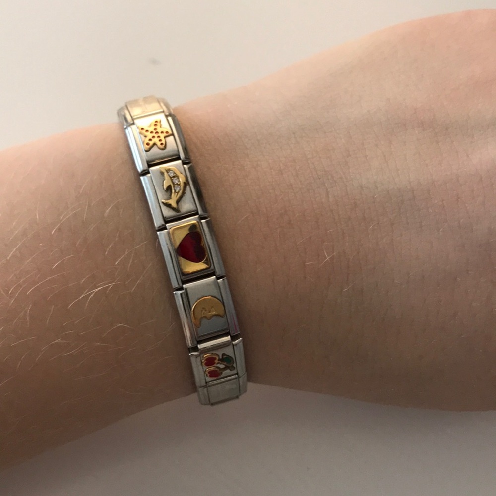 Silver nomination bracelet with 5 charms
