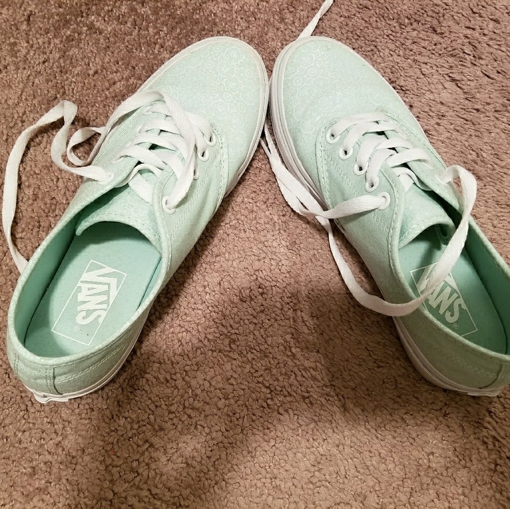 VANS sz 7