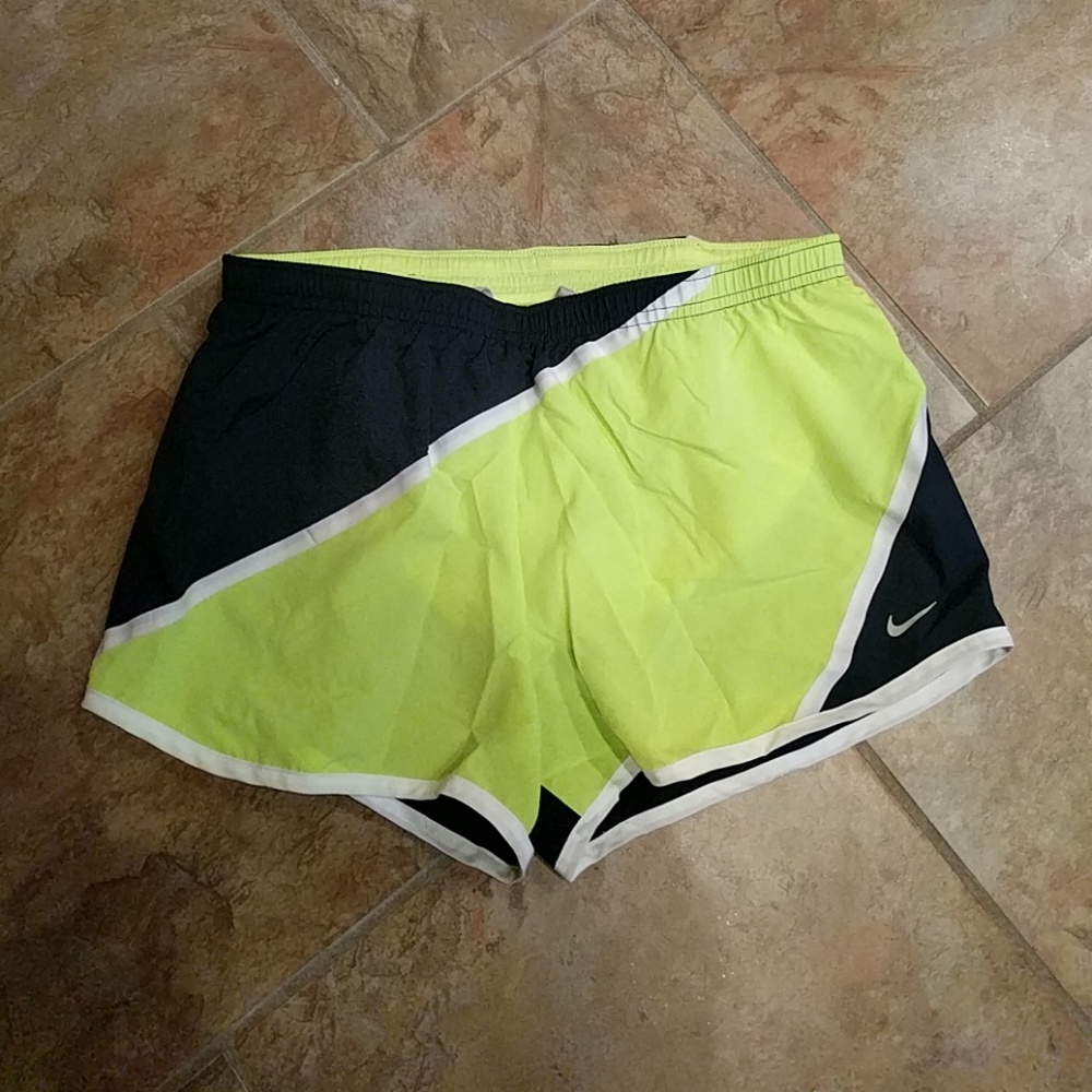 Running shorts