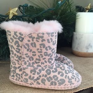 Baby Uggs